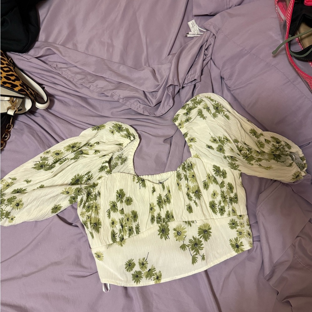Abercrombie & Fitch Floral Puff Sleeve Blouse - Cream and Green